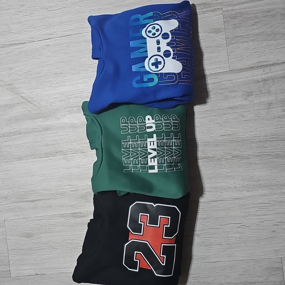 3 Hoodies with Different Designs, Size 6